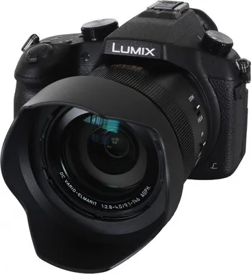 Produktbild von Panasonic Lumix DMC-FZ1000 Digitalkamera 20,1 MP, 16x opt. Zoom schwarz