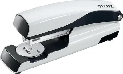 Obrázek produktu pro Kancelářský sešívač Leitz 5502 - perleťově bílá