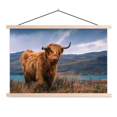 Produktbild von MuchoWow® Textilposter Schottische Highlander - Himmel - Natur 120x80 cm mit holzfarbenen Rahmen - Aufhängeset