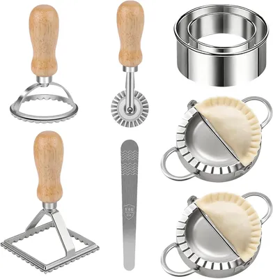 Produktbild von 8-teiliges Ravioli-Former-Set aus Edelstahl mit Ausstechern, Teigtaschenformer und Teigrädchen