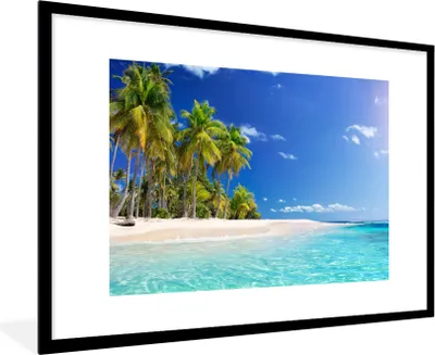 Produktbild von MuchoWow® Gerahmtes Poster Strand - Meer - Palme 90x60 cm - Poster mit Schwarzem Bilderrahmen Wandposter Rahmen Foto Bilder - Wanddekoration - Fotos