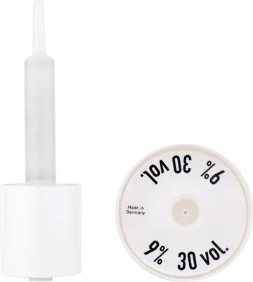 Produktbild von Goldwell Topchic Depot Pump 9% 30 vol. - Spender