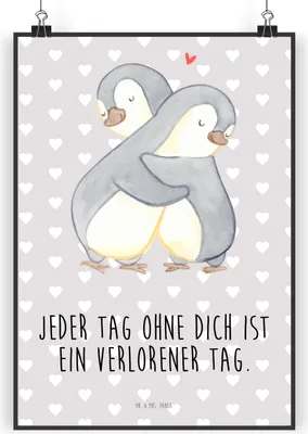 Produktbild von Mr. & Mrs. Panda Bild Pinguine Kuscheln DIN A4 - Grau Pastell - Geschenk, Hochzeitstag, Wandbild, für Frauen, Freundin, Plakat, drucke, Valentinstag, Jahrestag, wanddeko