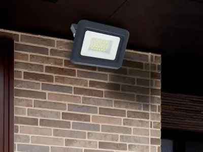 Zdjęcie produktu dla NEDES Reflektor LED zewnętrzny 20W / 4000K - LF0022