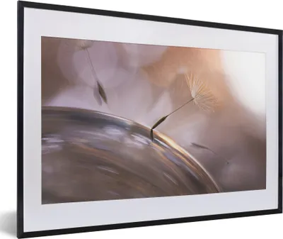 Produktbild von MuchoWow® MuchoWow® Gerahmtes Poster Löwenzahnsamen - Abstrakt - Himmel 60x40 cm - Poster mit zchwarzem Bilderrahmen - Schlafzimmer - Plakat in Rahmen - Drucken