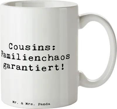 Produktbild von Mr. & Mrs. Panda Becher Spruch Cousin Abenteuer - Weiß - Geschenk, kaffeetasse bedruckt, Spaß, Kaffeebecher, Cousine, haferl, Chaos, herzerwärmende Sprüche, Verwandte