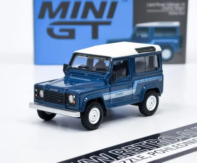 Image de Land Rover Defender 90 County Wagon Stratos Blue - Mini GT 1:64