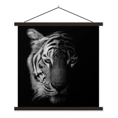 Produktbild von MuchoWow® Textilposter Tiger - Tiere - Wild - Schwarz - Weiß 60x60 cm mit schwarzem Rahmen - Posteraufhänger