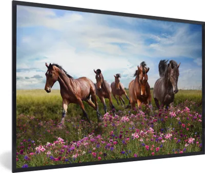 Produktbild von MuchoWow® MuchoWow® Gerahmtes Poster Pferde - Blumen - Rosa 30x20 cm - Poster mit zchwarzem Bilderrahmen - Kunstdruck - Bild-Poster