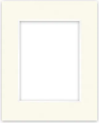 Produktbild von nielsen Conservation Passepartout 1,5 mm, Außenformat 24x30 cm für Bilder 15x20 cm, Elfenbein cremeweiß glatt