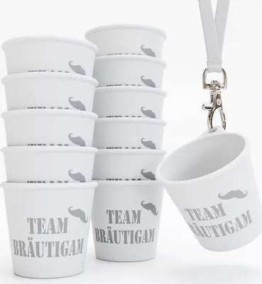 Produktbild von SoPro 12x Schnapsbecher zum Umhängen 4 cl wiederverwendbar - Schnapsgläser JGA 40 ml weiß - Schnapsglas zum Umhängen mit Band