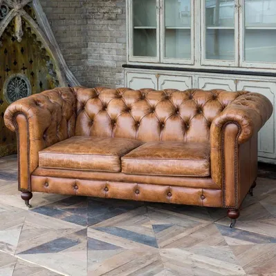 Immagine prodotto di Divano Chesterfield in pelle marrone, imbottito, modello "Mens Club", per 2 persone, marca jvmoebel®