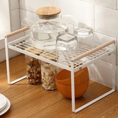 Image de Organisateur de rangement pour étagères de cuisine Unyqoos® – étagère empilable pour épices et placards, en métal et bois, de couleur blanche, dimensions 35 x 21 x 20 cm, idéale pour le plan de travail et les placards