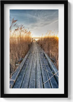 Produktbild von Hölzerne Straße zwischen den Pfaden– Wandbild mit Rahmen – Gerahmtes Bild  – Wanddekoration – 40x60 cm –  Schwarz