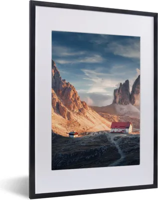 Produktbild von MuchoWow® Gerahmtes Poster Haus - Berge - Landschaft 30x40 cm - Poster mit Schwarzem Bilderrahmen Wandposter Rahmen Foto Bilder - Wandposter Schlafzimmer