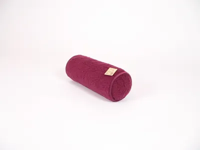Produktbild von Nackenrolle Wolle bordeaux 42 x 14 cm bordeaux 42 cm x 14 cm