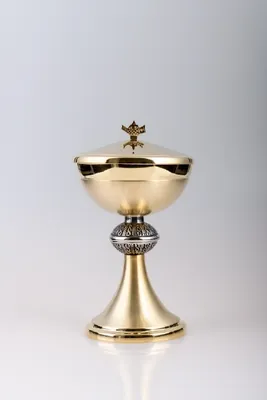 Produktbild von Ciborium vergoldet (Höhe 22 cm)