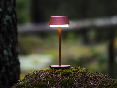 Produktbild von Akku Tischlampe ohne Kabel mit Touch Funktion dimmbar Farbwechsler Gastronomie