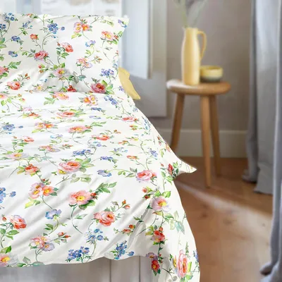 Produktbild von Irisette Mako-Satin Bettwäsche-Garnitur Wave 8591 Farbe weiss Größe 135x200+80x80