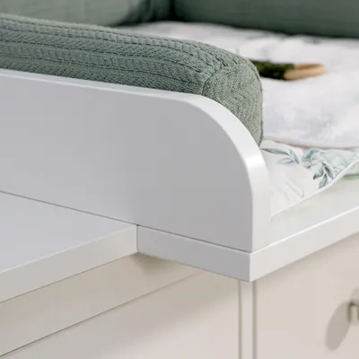 Produktbild von Puckdaddy Wickelaufsatz Noah mit Blende 159,5x80x15 cm mit Trennfach für IKEA Hemnes Kommoden