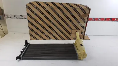 Produktbild von Original FIAT Punto '03-'10 Motor Wasserkühler Kühlmittelkühler 51724188