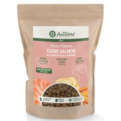 A bag of dog food with product information and illustrations.