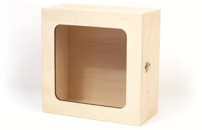 Zdjęcie produktu dla Drewniane pudełko z okienkiem 21 x 21 x 10 cm