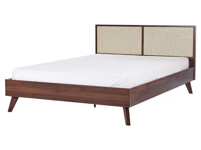 Produktbild von BELIANI Bett Dunkler Holzfarbton Pappel-Faserplatte mit Lattenrost 160 x 200 cm Holzbeinen Hohem Kopfteil aus Wiener Geflecht Modern Schlafzimmer Möbel