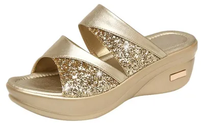 Immagine prodotto di Sandali da donna - Tacco a zeppa - Oro