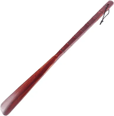 Zdjęcie produktu dla Drewniana łyżka do butów z długą rączką - 55 cm