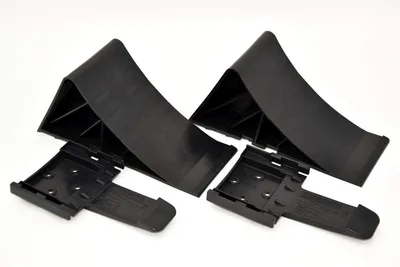 Produktbild von Radkeile Set, 2 Stück, für Anhänger bis 1600 kg, schwarz, für Camping und Transport
