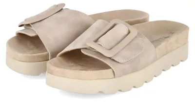 Imagen del producto de Tamaris. Chanclas de mujer, color beige, material: cuero sintético, talla: 42