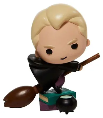Produktbild von Enesco Draco Malfoy Quidditch Chibi 8 Cm Mehrfarbig  Mehrfarbig One Size