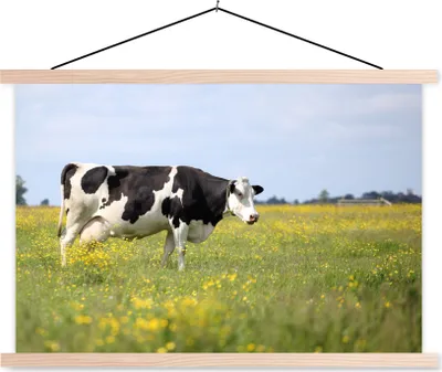 Produktbild von MuchoWow® Textilposter Kuh - Gras - Blumen 60x40 cm mit holzfarbenen Rahmen - Bilder
