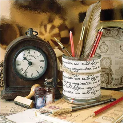 Produktbild von 20 Servietten Writers Desk - Schreibtisch eines Schriftstellers 33x33cm