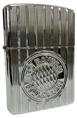 Produktbild von Zippo Feuerzeug FC Bayern München chrom Limited Edition
