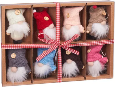 Produktbild von BRUBAKER 8-teiliges Set Weihnachtszwerge aus Holz und Strick - Baumanhänger Weihnachtsanhänger Groß - 9 cm in Geschenkbox