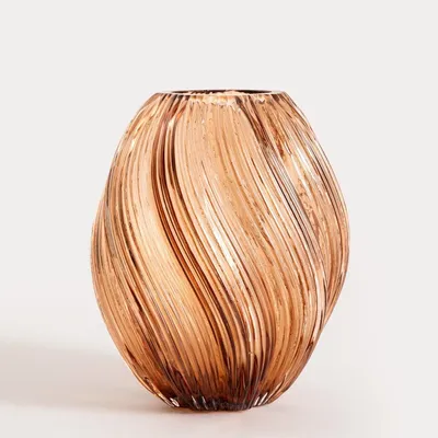 Zdjęcie produktu dla HOMLA Wazon SWIRL szklany zakręcony beżowy 17x21 cm