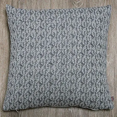 Produktbild von Kissenhülle Kissenbezug Iridion grau silber 48x48cm Hossner WA