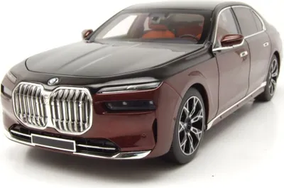 Produktbild von Minichamps 110023201 BMW i7 2022 schwarz metallic 1:18