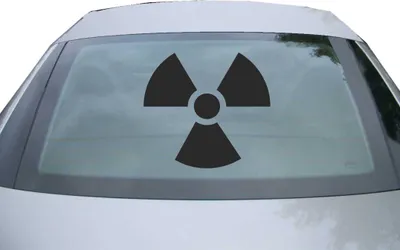 Produktbild von Indigos UG - Aufkleber Heckscheibe & Motorklappe DE2111 - schwarz - 600x550 mm - Radioaktiv - Auto Scheiben Fenster Heckklappe Tuning Racing JDM - Die cut