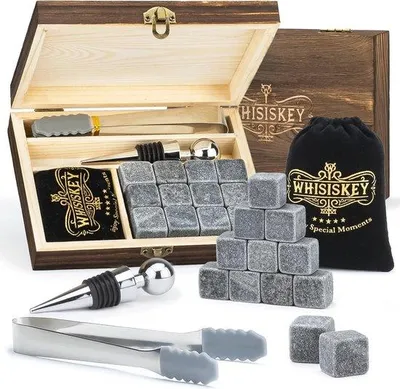 Produktbild von Famanu Whiskey Steine Set - Wiederverwendbare Eiswürfel - Komplett mit Samtbeutel und Zubehör