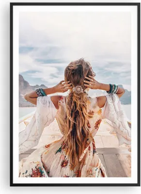 Produktbild von Gerahmtes Poster - Schwarzer Rahmen - Frau Boot Rücken - 70x100 cm - Wand Bild - Wanddeko - Wandbilder - Kunstposter - Wandposter - Bilderrahmen - Bilder - Kunstdruck - P2BPA70x100-5059