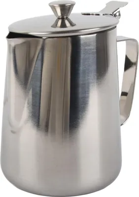 Obrázok produktu pre Hrnček na kávu z nehrdzavejúcej ocele s nádobou na napenenie mlieka a viečkom na latte art (1000 ml)