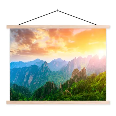 Produktbild von MuchoWow® Textilposter Berge - Bäume - Sonnenuntergang - Natur 60x45 cm mit holzfarbenen Rahmen - Bild