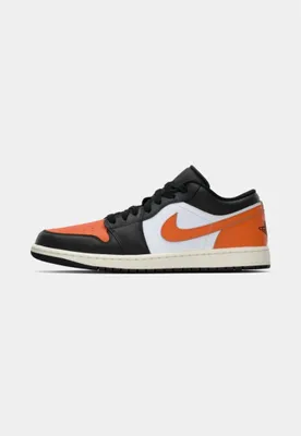 Produktbild von Schuhe Nike Air Jordan 1 Low 553558081