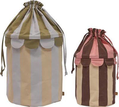 Image de OYOY MINI Corbeilles décoratives L38 x W38 x H66 rose