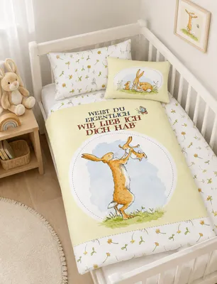 Produktbild von Weißt du eigentlich, wie lieb ich Dich hab...? Baby Bettwäsche 40x60cm + 100x135cm, Baumwolle mit Reißverschluss, KI-generiertes Bild