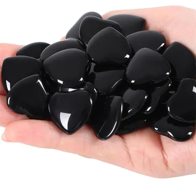 Productafbeelding van Obsidiaan hartvormige helende kristallen, 20 stuks, gepolijst, 20 mm, voor meditatie, chakra-energiebalans, cadeau