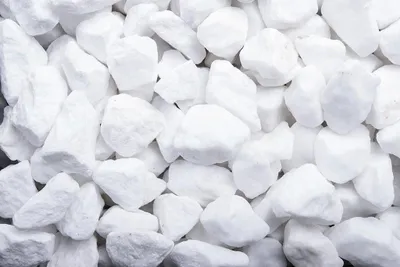Produktbild von Schneeweiss 16-25 mm, Dolomit, Weiß, 20 kg Sack, für Garten und Beet